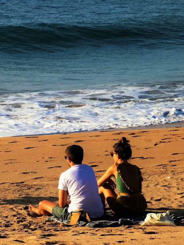couple, wave, indian ocean-coastal india