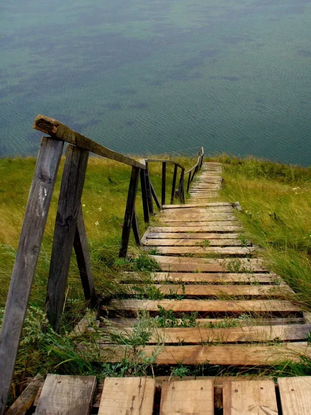 lake, the descent to the lake, steps-himachal pradesh places